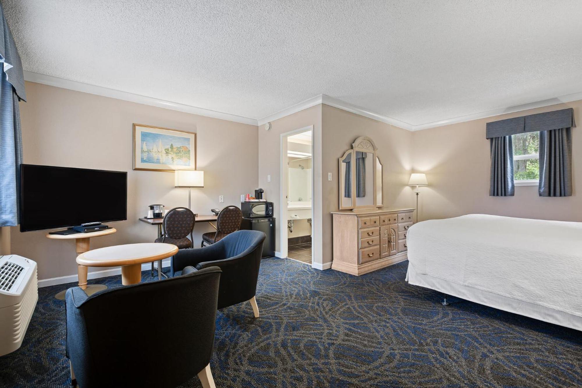 Glenwood Inn & Suites Trail Eksteriør bilde