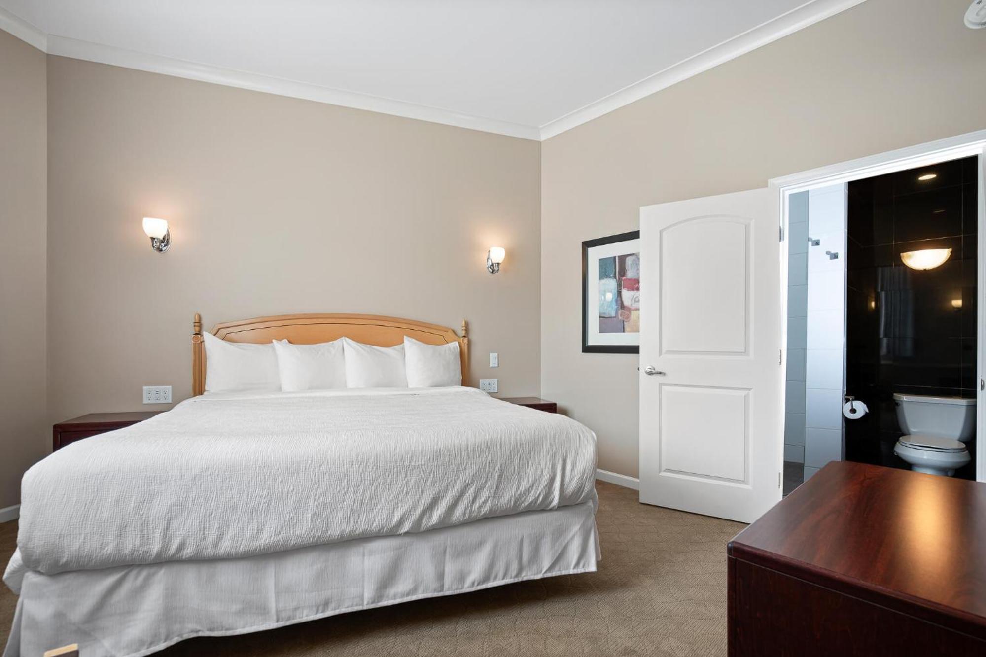 Glenwood Inn & Suites Trail Eksteriør bilde