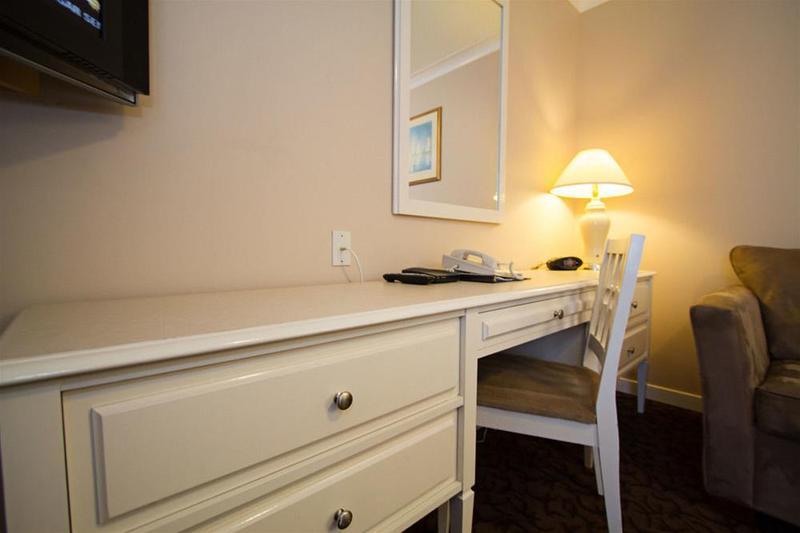 Glenwood Inn & Suites Trail Eksteriør bilde